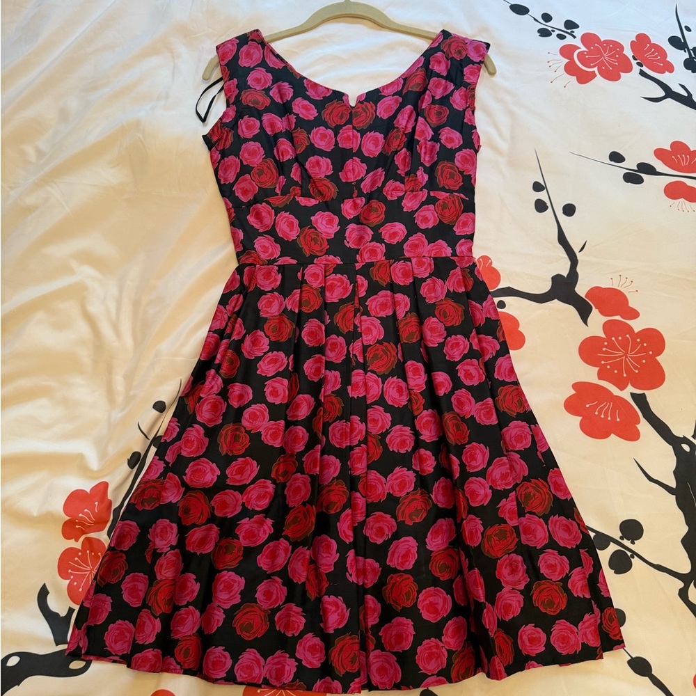 Vintage 1950s Floral Black and Pink Rose Dress
